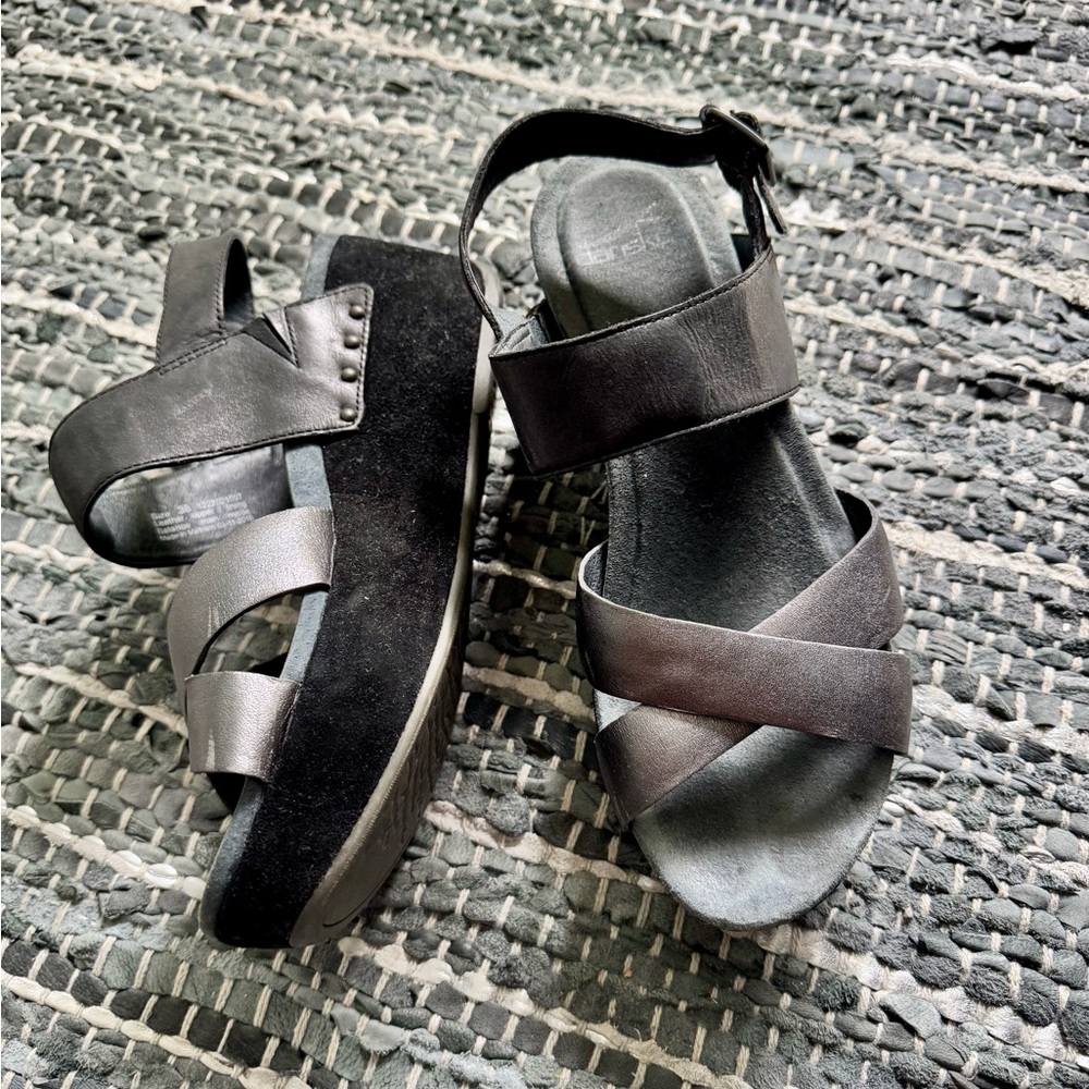 DANSKO Black Gray Silver Platform Sandals Size 38